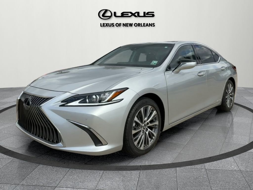 Used 2020 Lexus ES 300h w/ Premium Package image 3