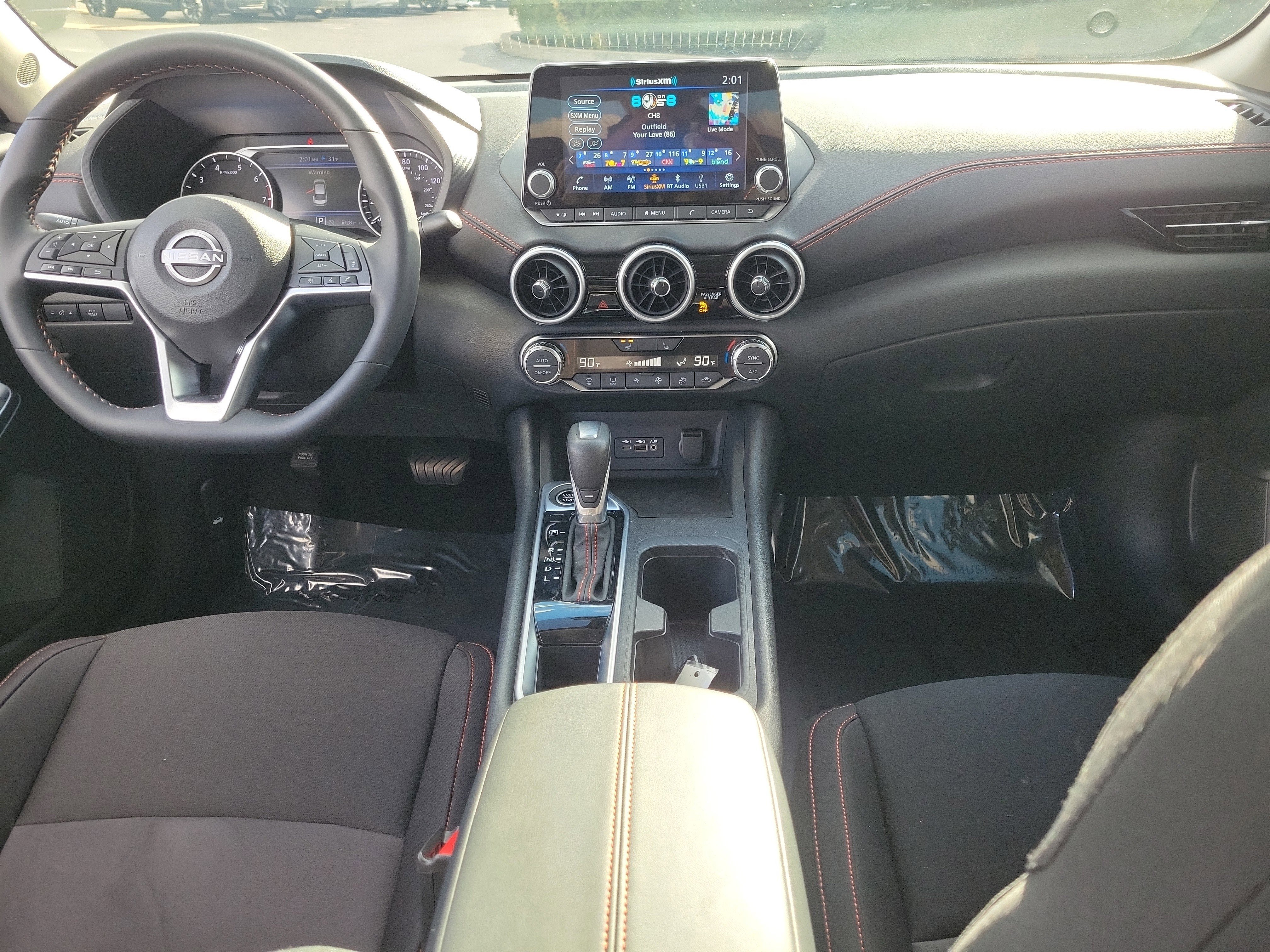 Certified 2025 Nissan Sentra SR w/ Midnight Edition image 9