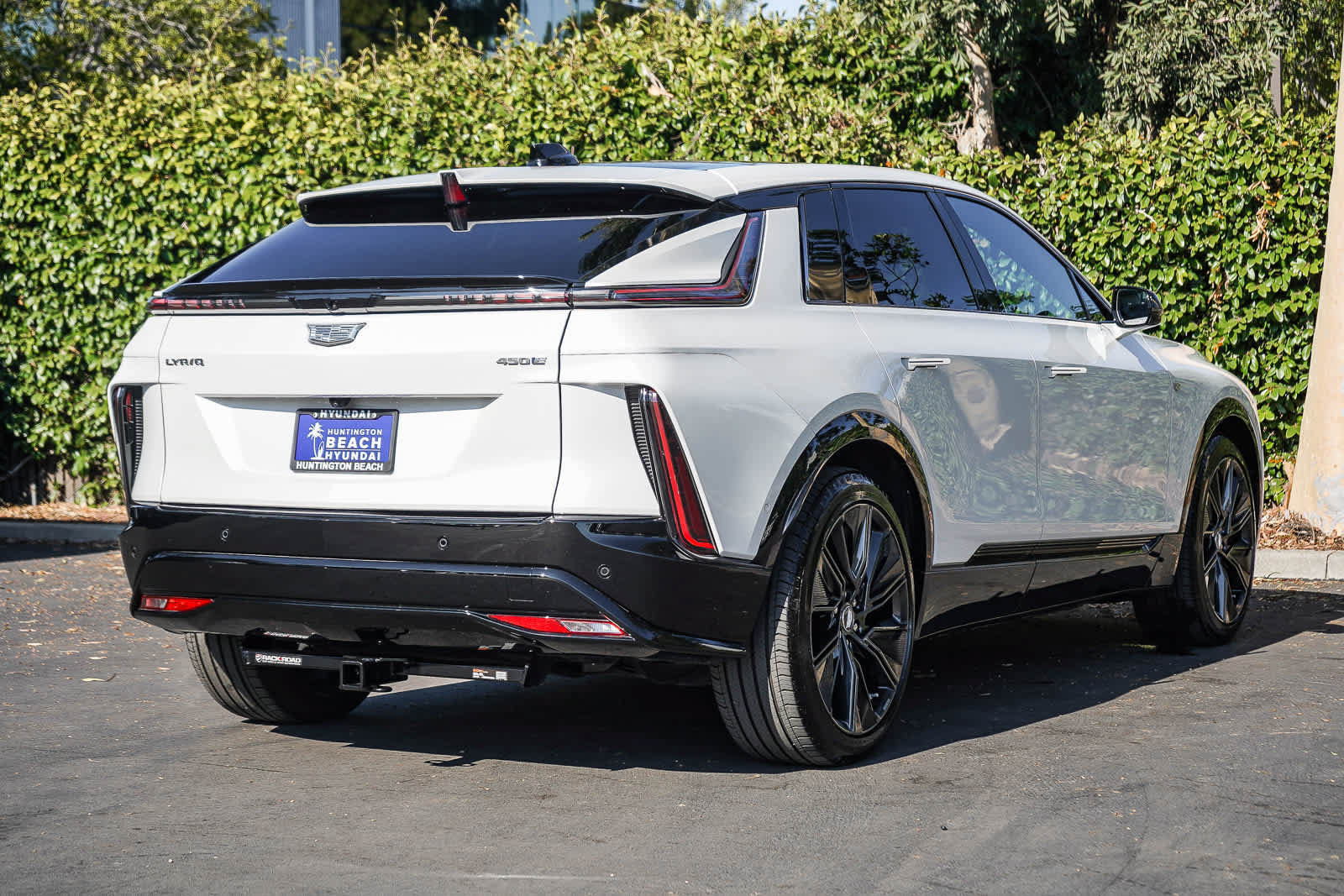 Used 2025 Cadillac Lyriq Sport w/ Nappa Leather Package RWD image 6