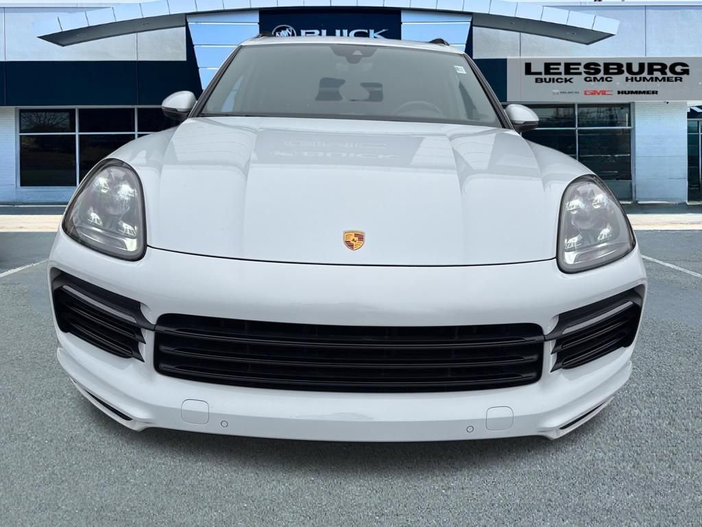 Used 2022 Porsche Cayenne S AWD/4WD image 2