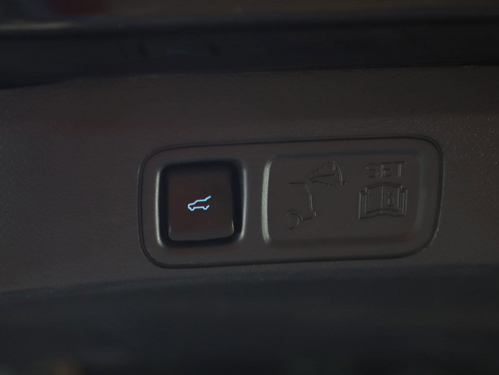 Used 2024 Ford Expedition Max XLT image 19