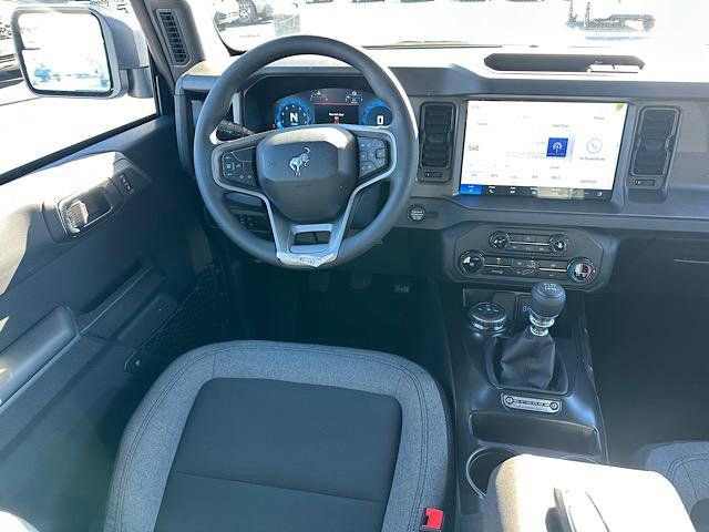 New 2025 Ford Bronco Base image 13