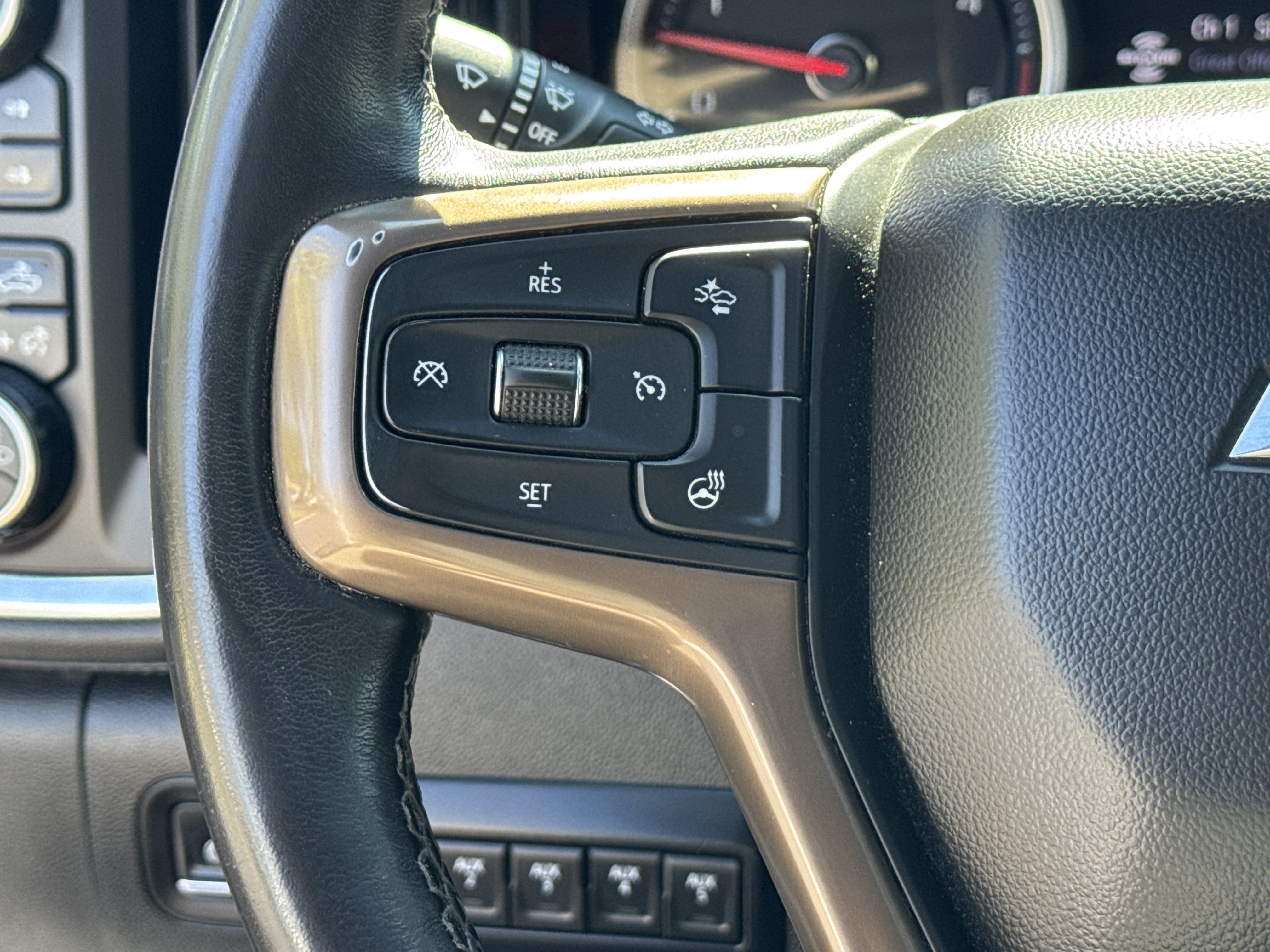 Used 2021 Chevrolet Silverado 3500 High Country w/ Z71 Off-Road Package AWD/4WD image 23