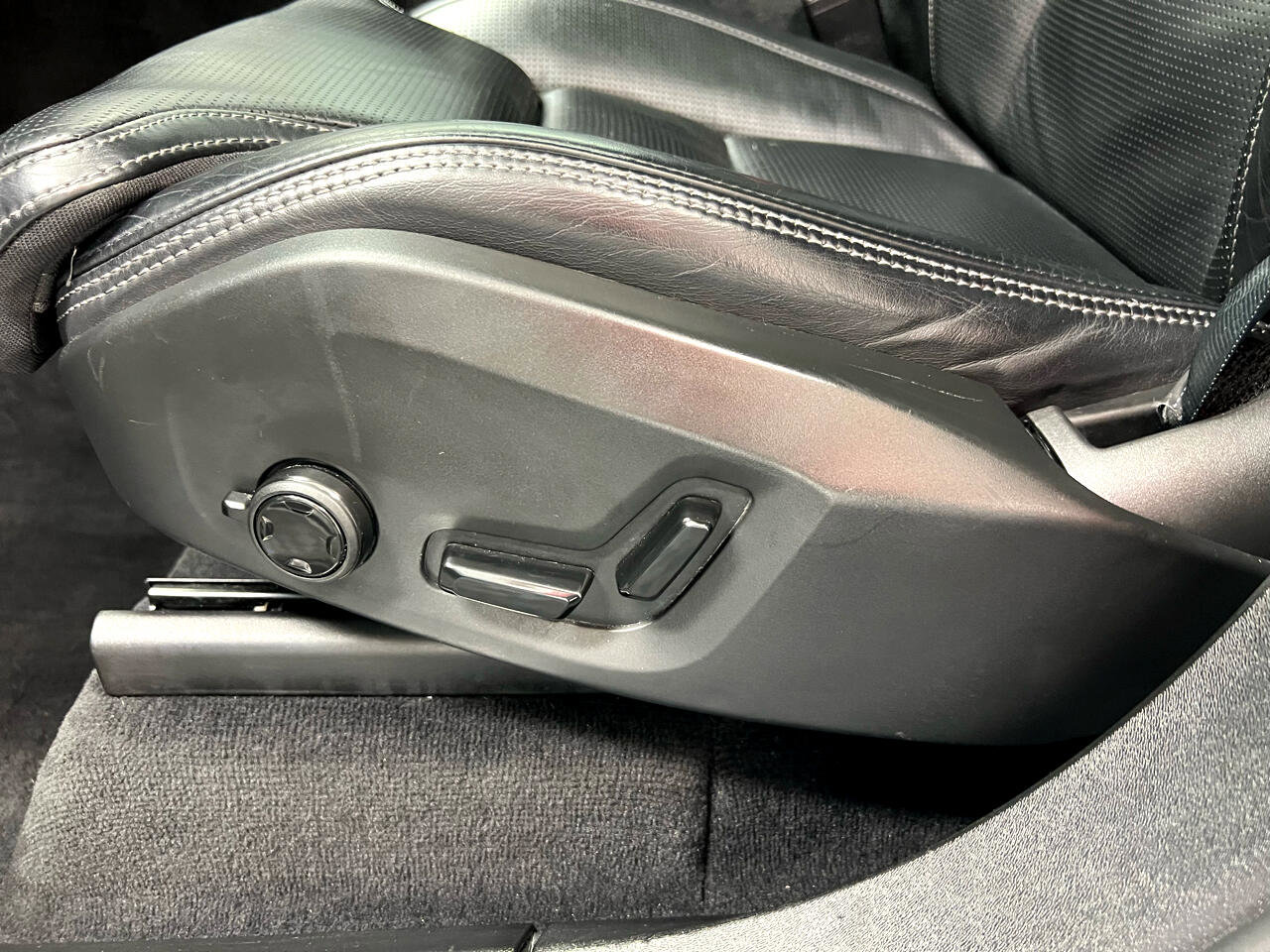 Used 2022 Volvo XC90 T6 Inscription w/ Advanced Package image 7