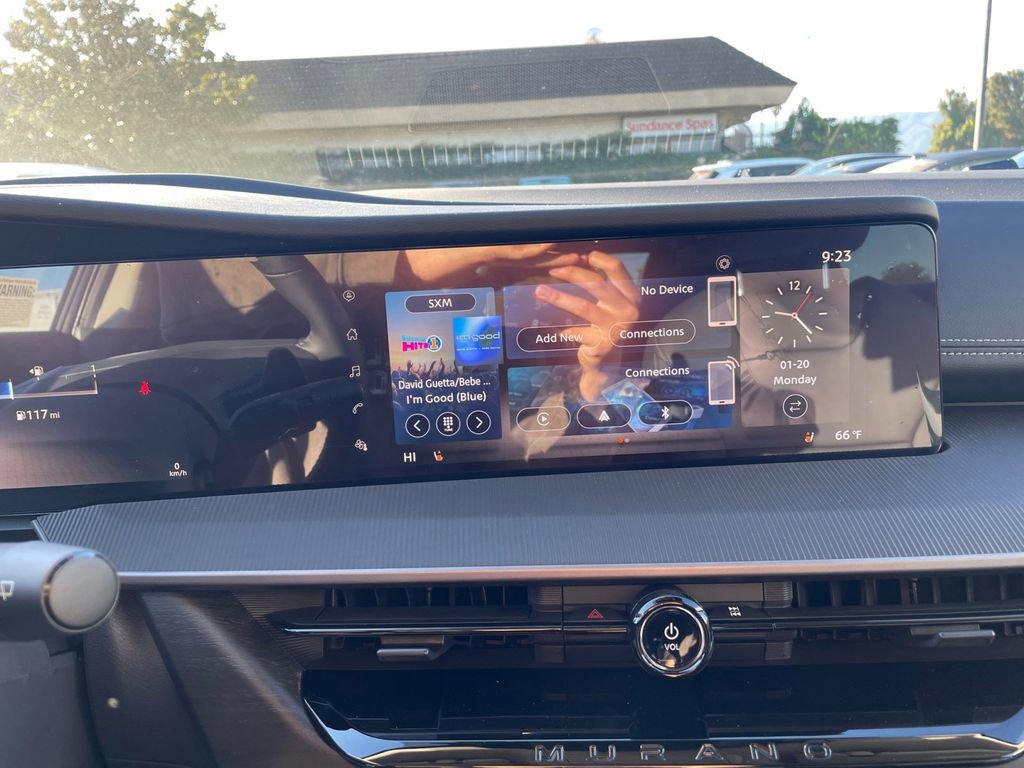 Certified 2025 Nissan Murano SV image 21