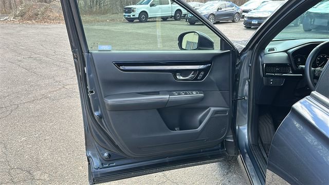 Used 2025 Honda CR-V Sport Touring image 8