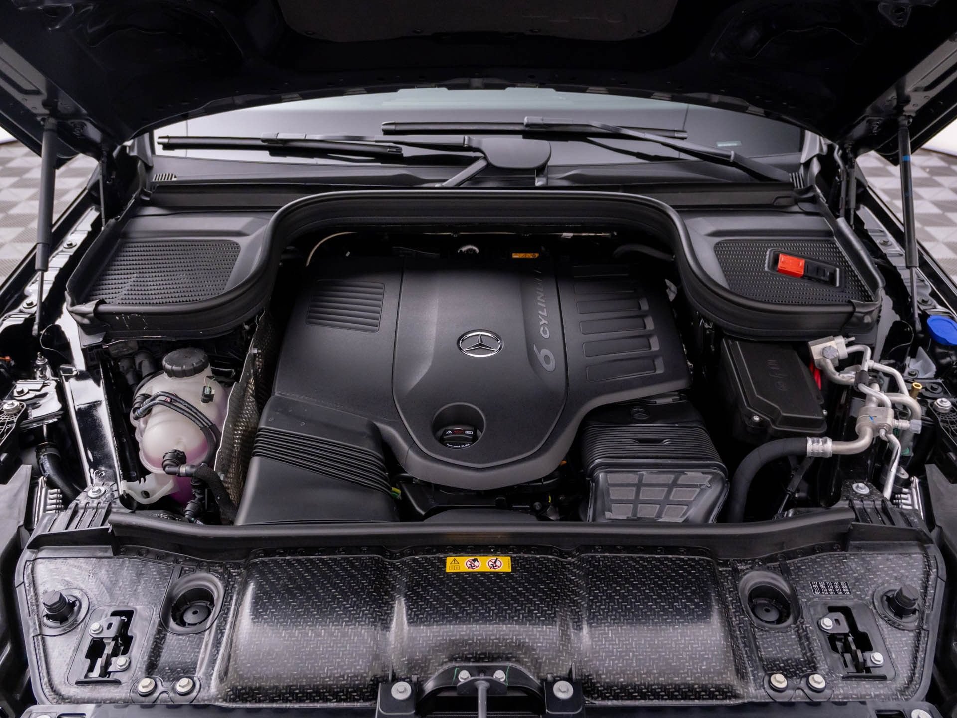New 2026 Mercedes-Benz GLS 450 4MATIC image 36