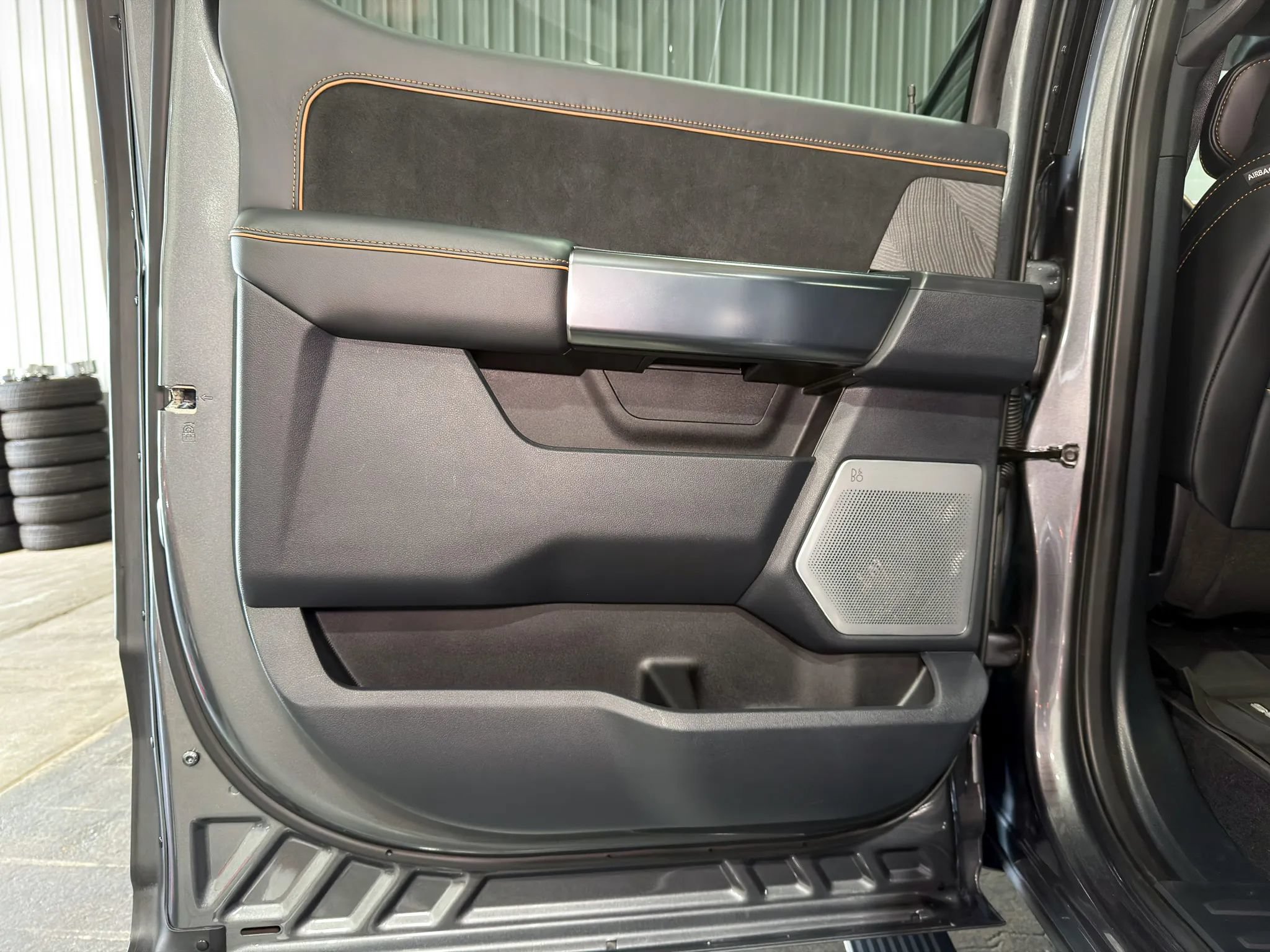 Used 2023 Ford F450 Platinum AWD/4WD image 9