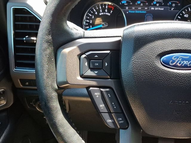 Used 2019 Ford Expedition XLT w/ Equipment Group 202A AWD/4WD image 21