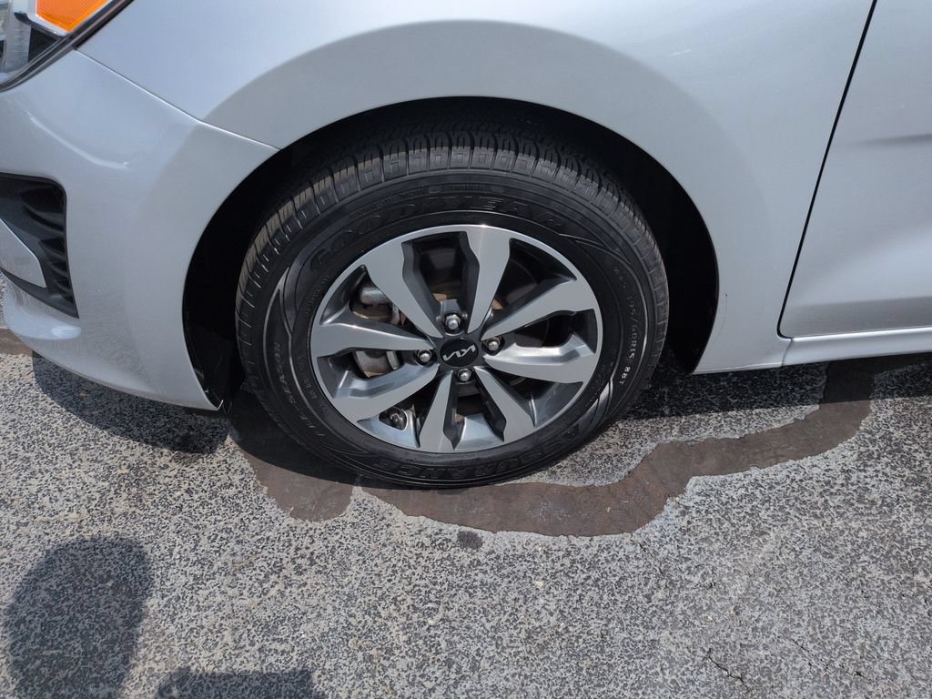 Used 2023 Kia Rio S w/ Technology Package FWD image 27