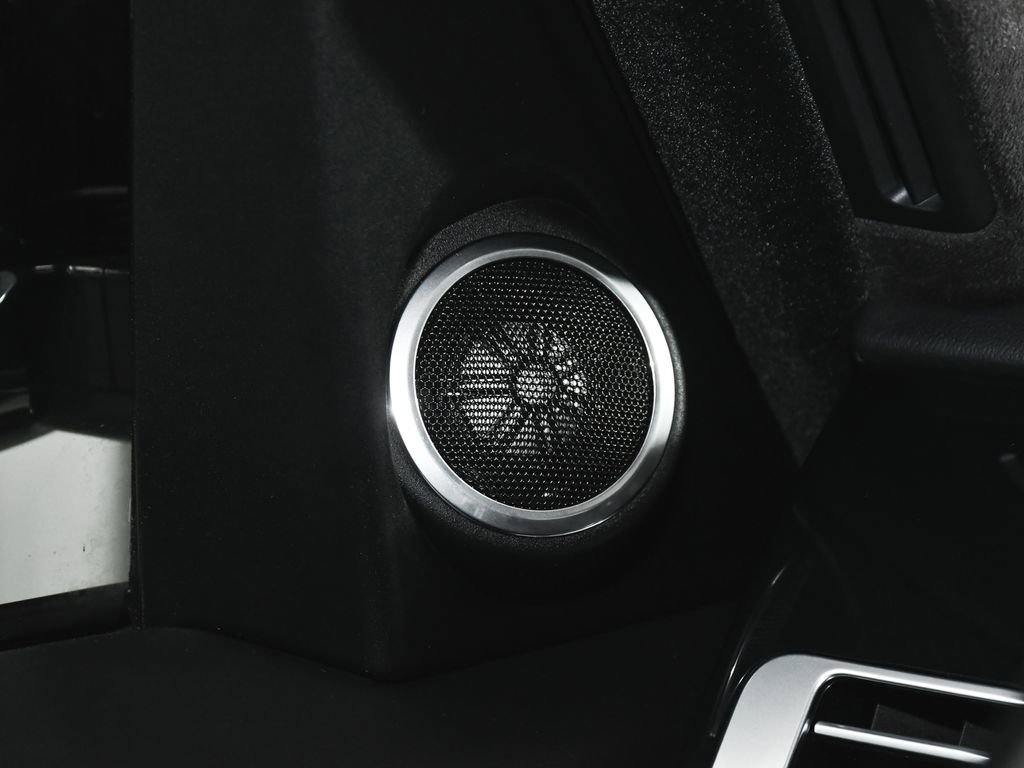 Used 2022 Land Rover Range Rover Westminster Edition image 32