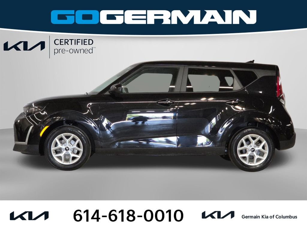 Certified 2025 Kia Soul LX FWD image 12