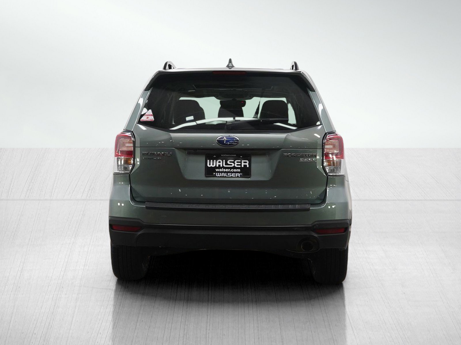 Used 2017 Subaru Forester 2.5i Limited w/ Popular Package #2 image 4