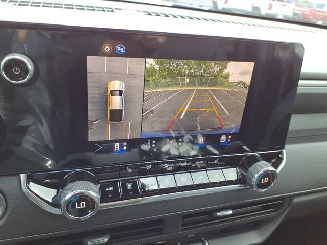 New 2026 Chevrolet Colorado Trail Boss AWD/4WD image 13