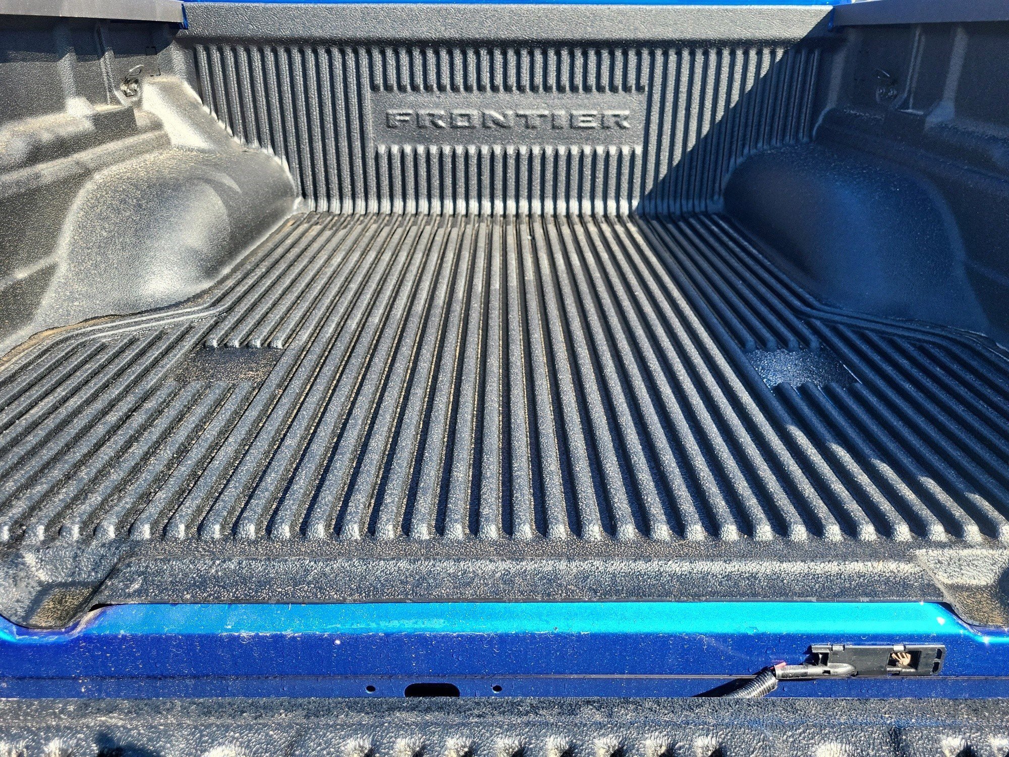 New 2026 Nissan Frontier SV image 9