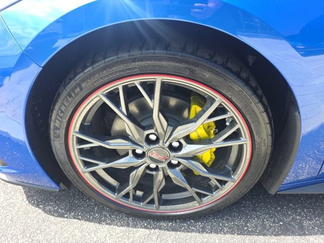 Used 2023 Chevrolet Corvette Stingray Premium Cpe RWD image 14