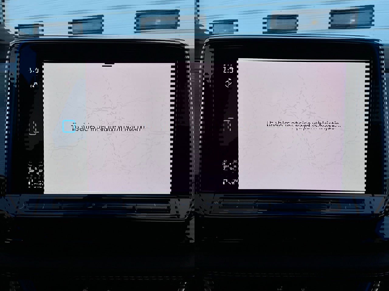 Used 2025 Volkswagen Atlas Cross Sport SE image 30