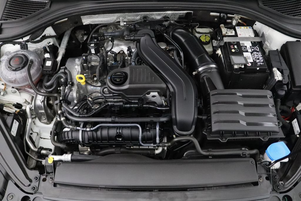 Used 2024 Volkswagen Jetta Sport FWD image 23