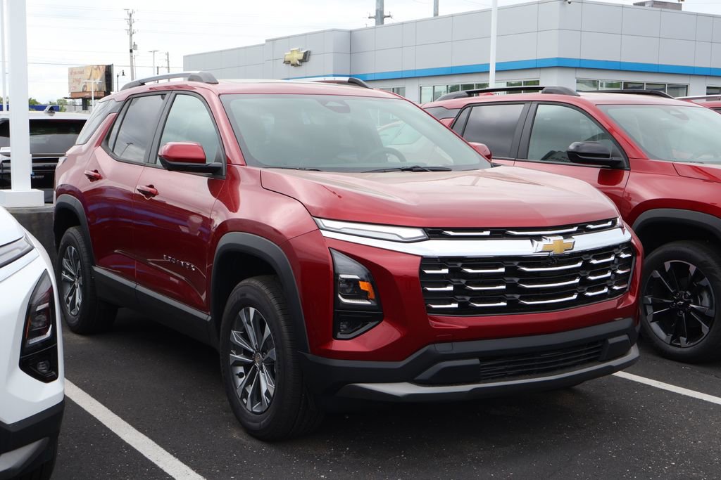 New 2026 Chevrolet Equinox LT w/ Convenience Package II image 3
