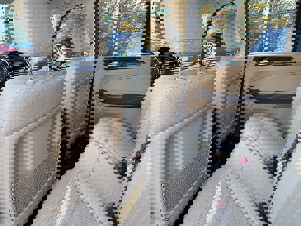 Certified 2019 Mercedes-Benz GLS 450 4MATIC w/ Premium 1 Package image 28