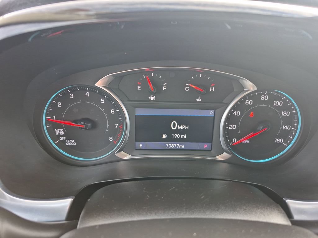 Used 2021 Chevrolet Traverse LT image 15