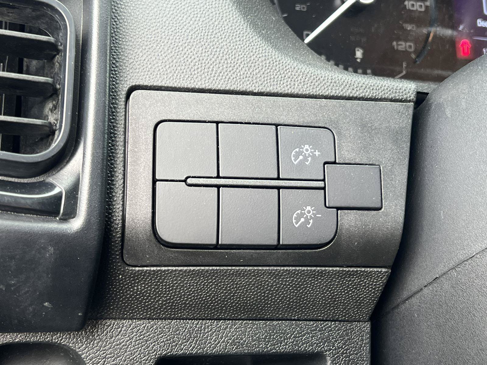 Used 2025 RAM ProMaster 3500 w/ Power Group FWD image 28