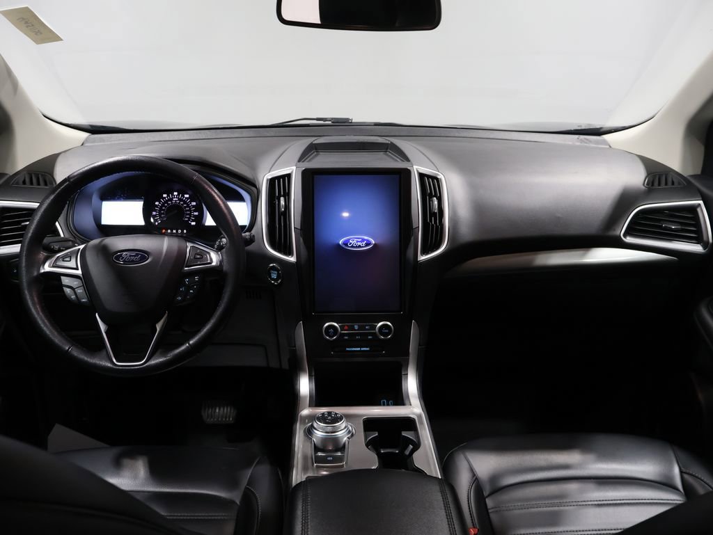 Used 2024 Ford Edge SEL image 16
