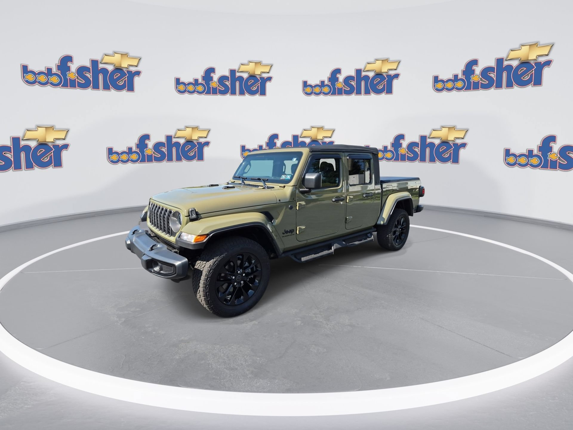 Used 2025 Jeep Gladiator Sport AWD/4WD image 9