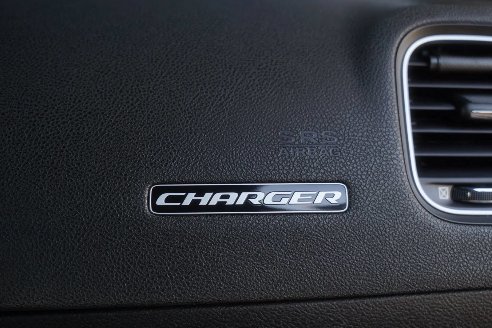 Used 2019 Dodge Charger Scat Pack RWD image 30