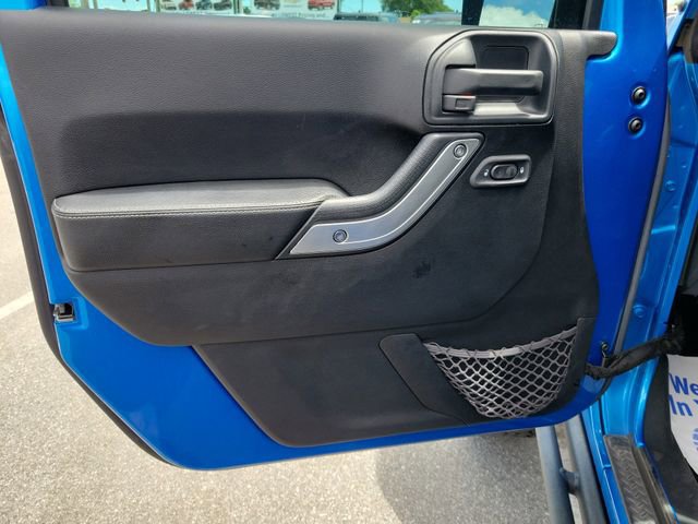 Used 2016 Jeep Wrangler Rubicon image 15