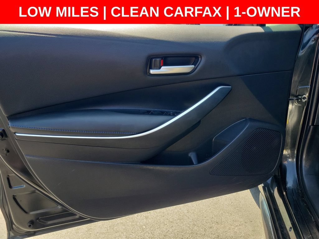 Used 2022 Toyota Corolla SE w/ Carpet Mat Package (TMS) FWD image 21