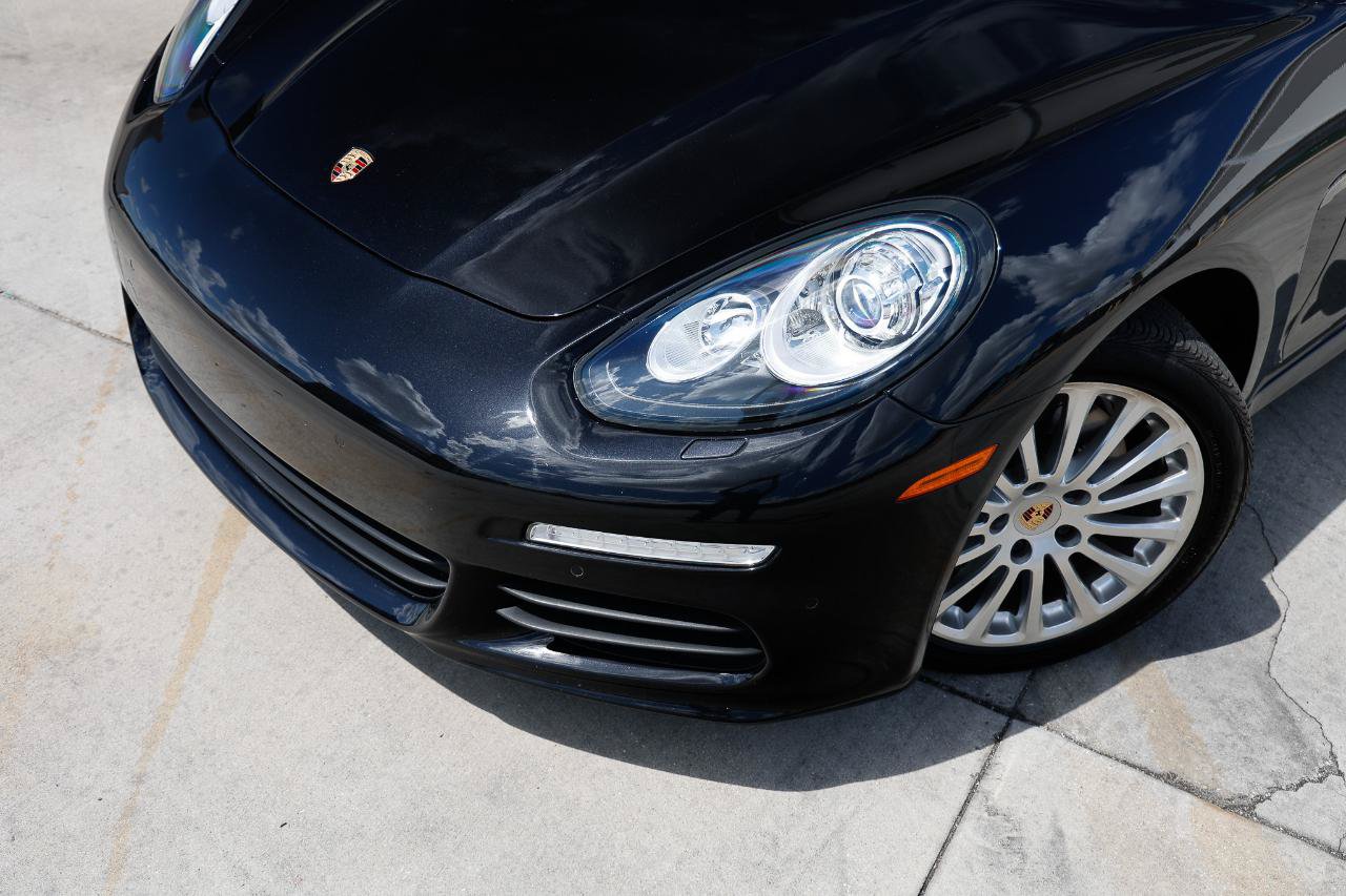 Used 2014 Porsche Panamera S RWD image 24