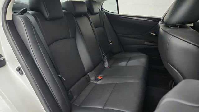 Used 2021 Lexus ES 250 w/ Premium Package image 20