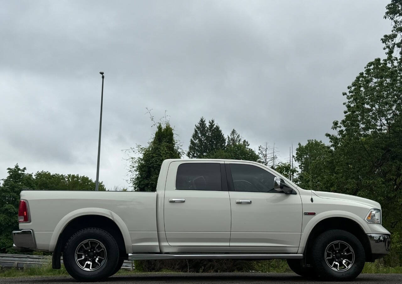 Used 2016 RAM 1500 Laramie w/ Convenience Group AWD/4WD image 6