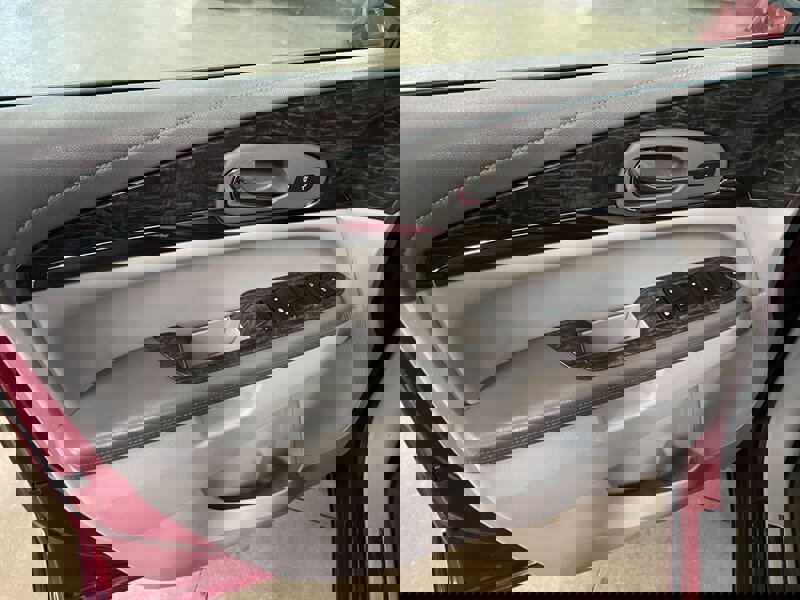 Used 2013 Buick Enclave Leather image 24