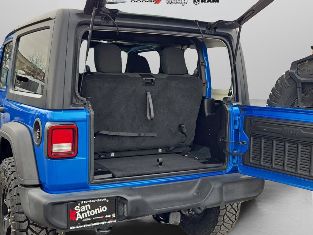 Certified 2022 Jeep Wrangler Willys image 25