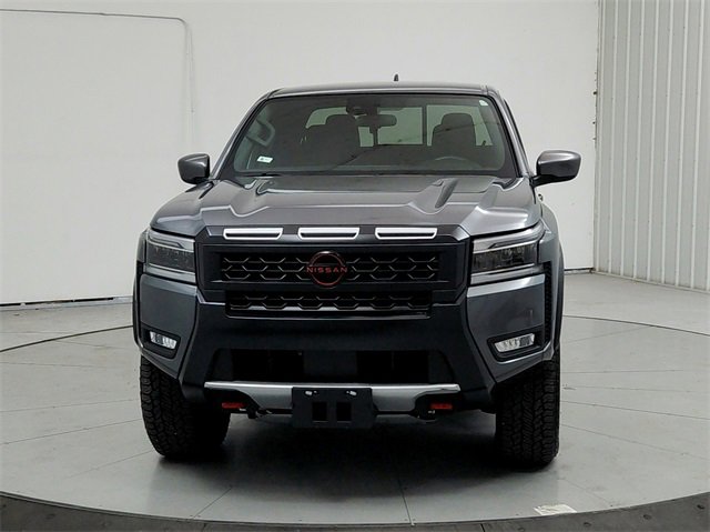 Used 2025 Nissan Frontier PRO-4X image 2