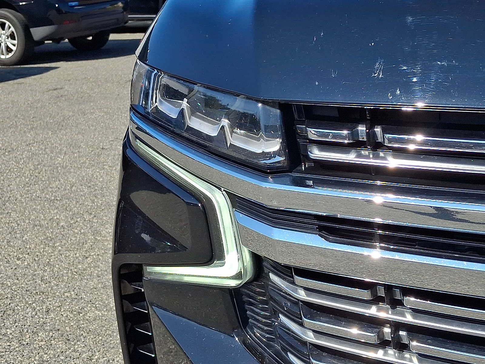Used 2023 Chevrolet Tahoe Premier AWD/4WD image 9