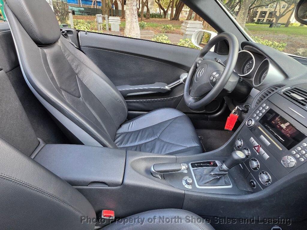 Used 2005 Mercedes-Benz SLK 350 Movie Star image 54