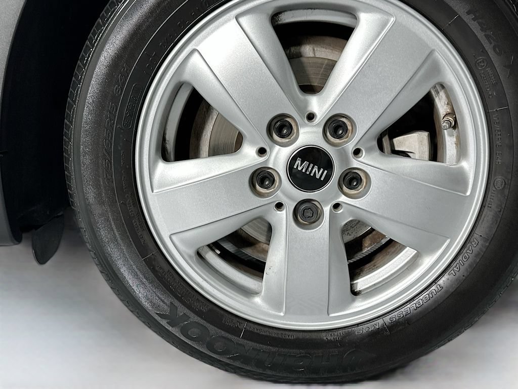 Used 2021 MINI Cooper 2-Door Hardtop FWD image 31
