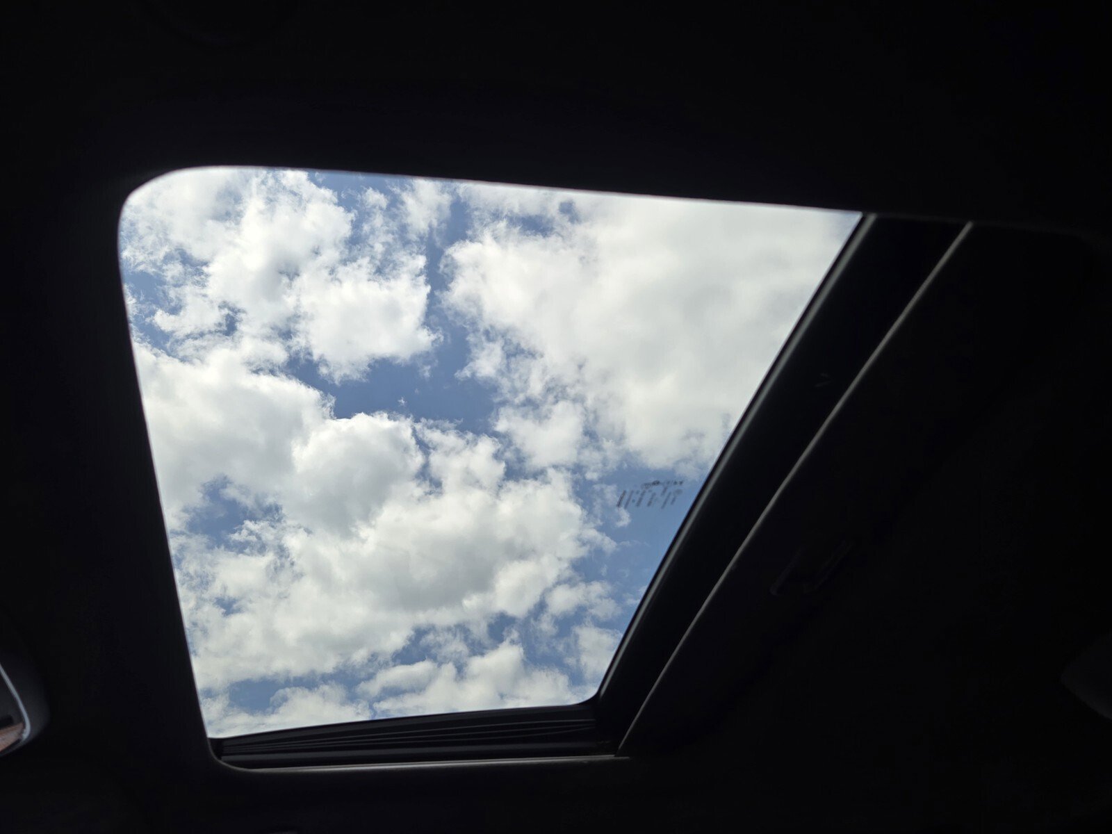 Used 2018 Dodge Durango SRT w/ SRT Interior Appearance Group AWD/4WD image 34