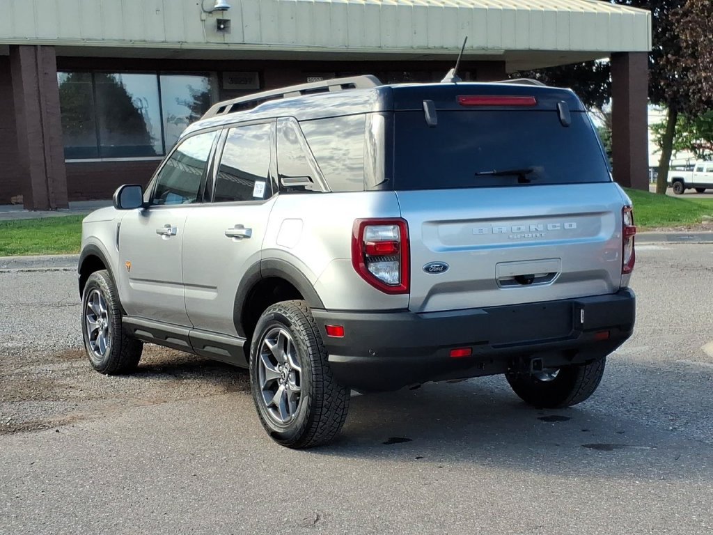 Used 2021 Ford Bronco Sport Badlands w/ Badlands Package AWD/4WD image 3