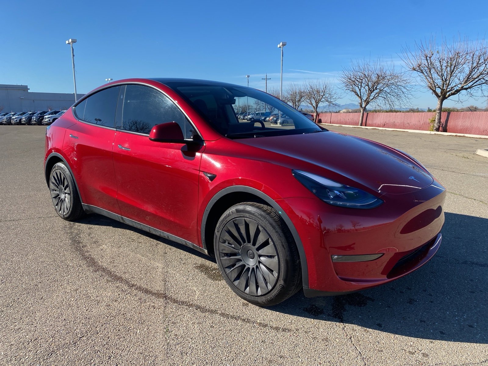 Used 2024 Tesla Model Y Long Range image 3