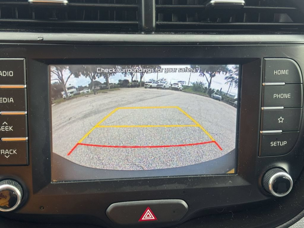 Used 2020 Kia Soul LX FWD image 18