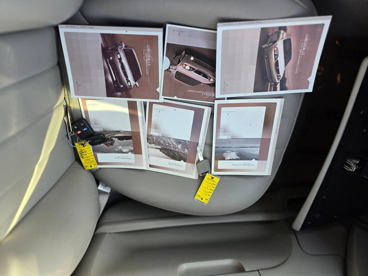Used 2004 Lincoln LS image 65