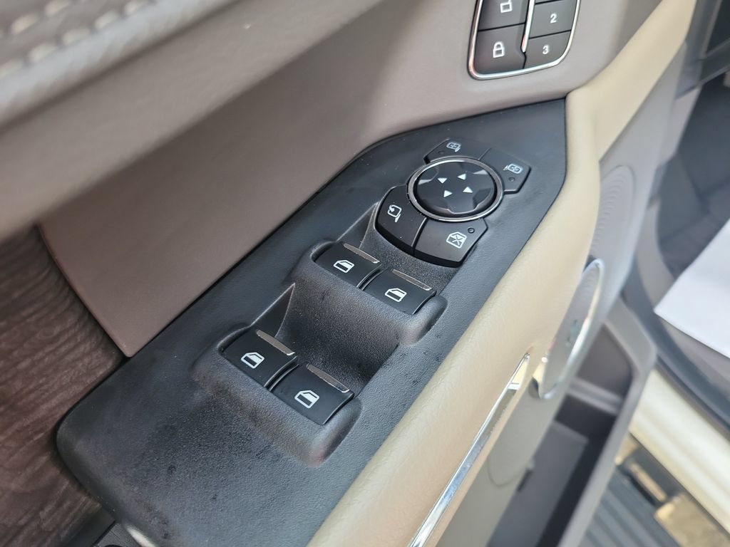 Used 2020 Ford Expedition Max Limited w/ Equipment Group 302A RWD image 14