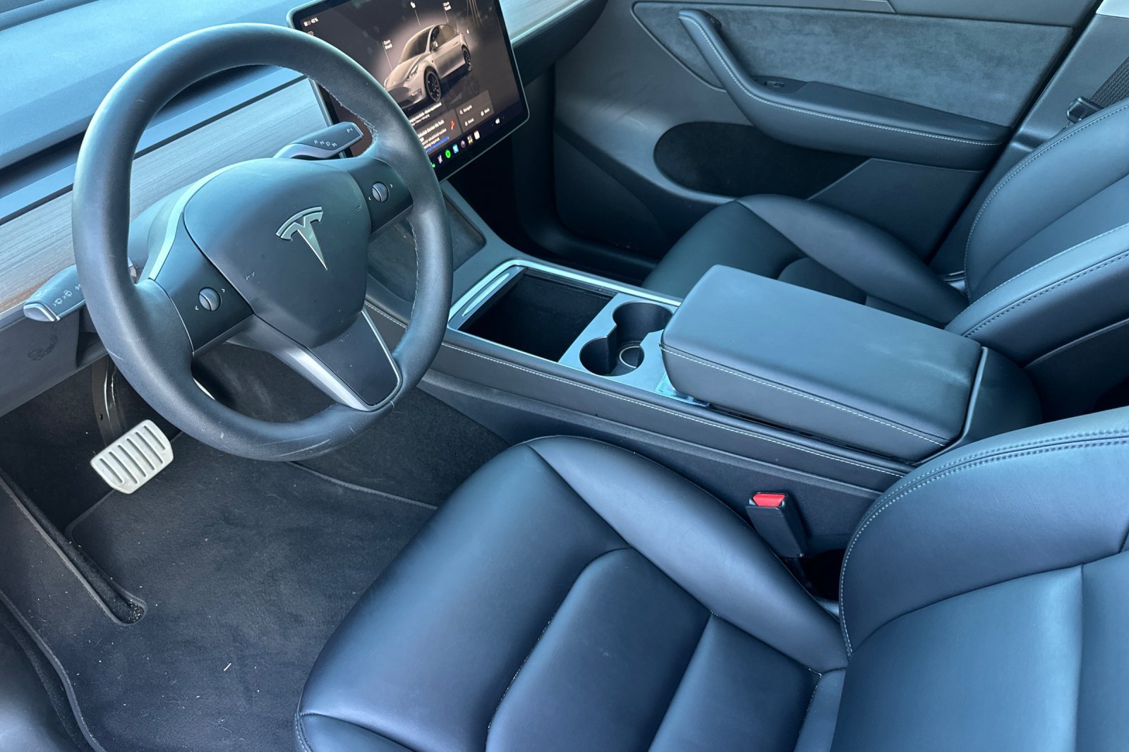 Used 2025 Tesla Model Y Performance AWD/4WD image 10