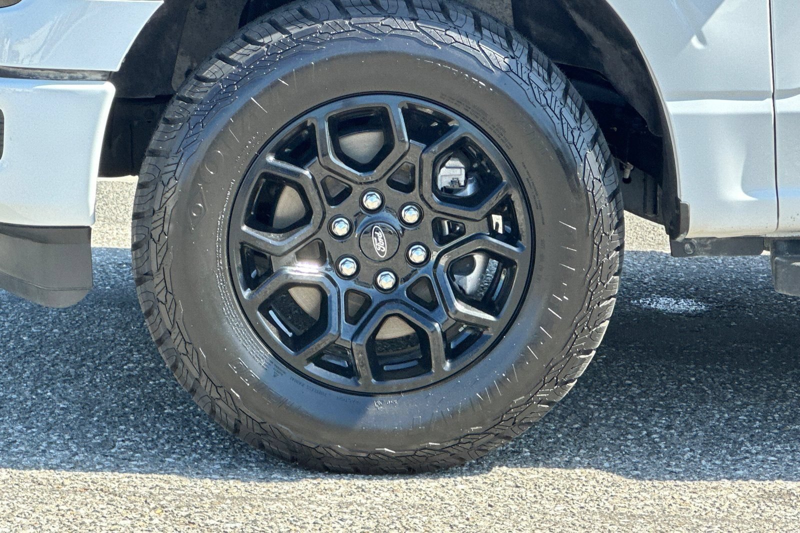 Used 2025 Ford F150 XLT w/ Equipment Group 301A Standard AWD/4WD image 23