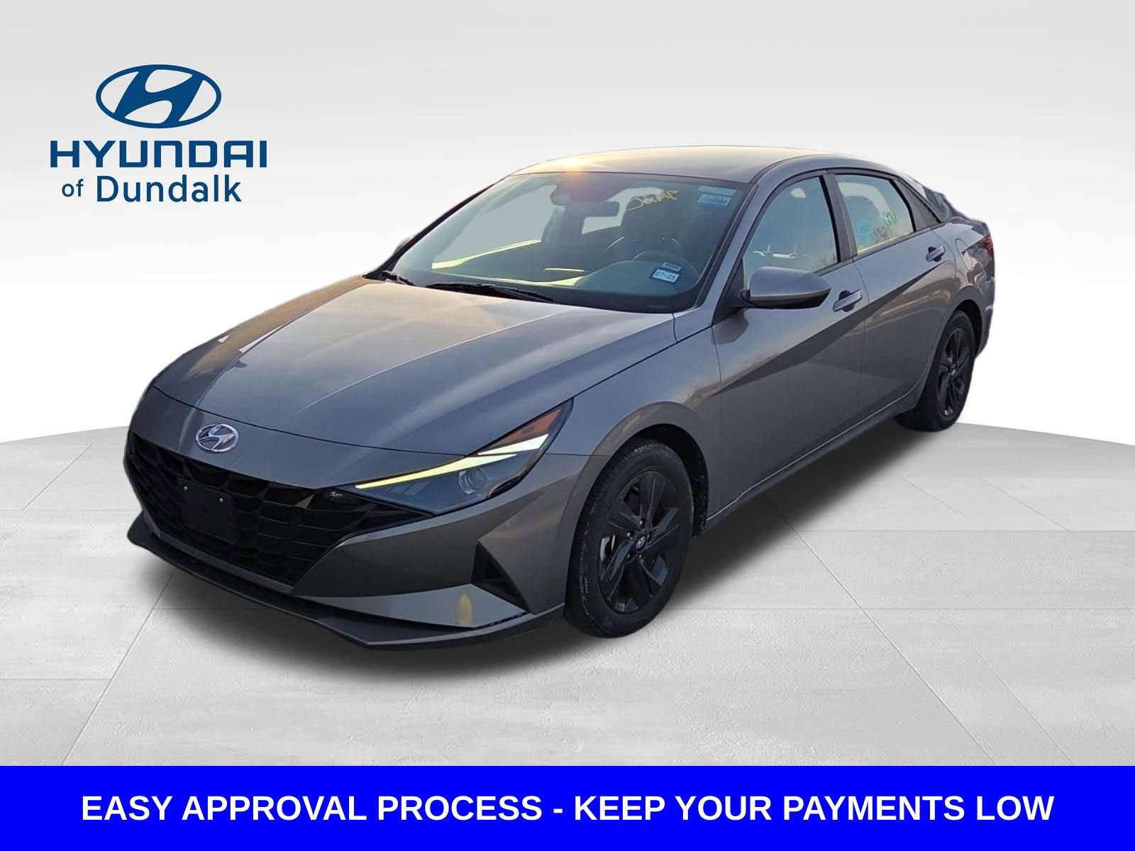 Used 2023 Hyundai Elantra SEL image 1