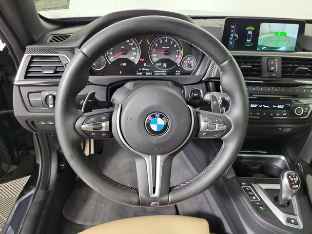 Used 2017 BMW M4 Convertible RWD image 29